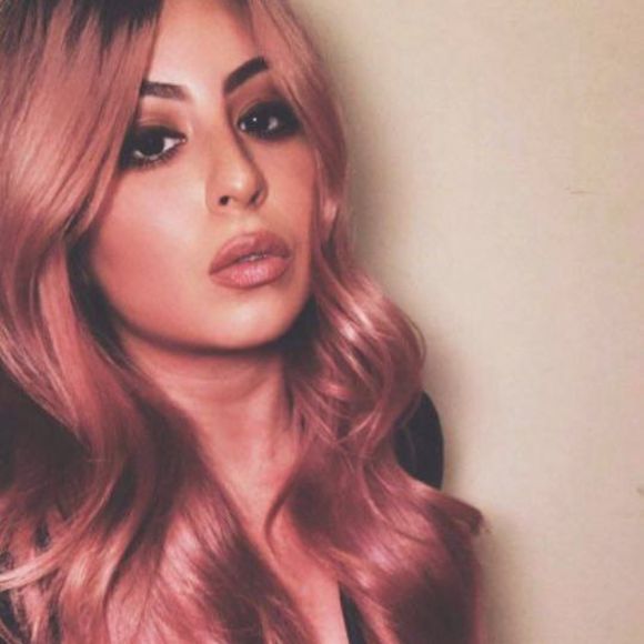 Meet your Posher, Ana - Picture 1 of 1